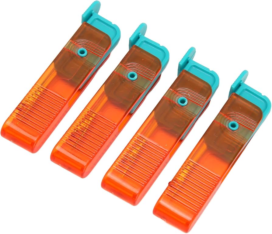 5 pcs RETRACTABLE SEAM RIPPER SET – PORTABLE SEWING AND THREAD REMOVAL TOOL