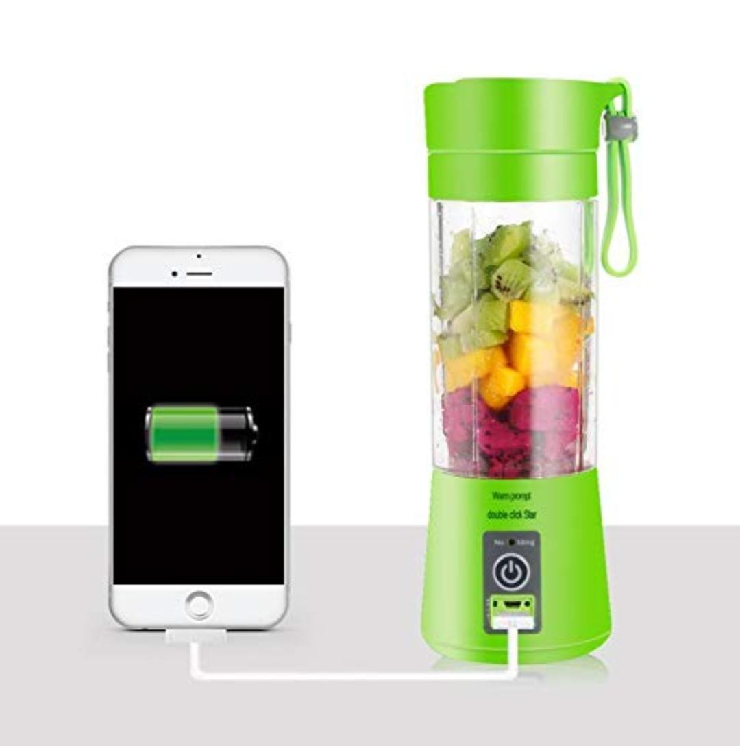 PORTABLE ELECTRIC JUICER BLENDER – RECHARGEABLE PERSONAL SMOOTHIE MAKER